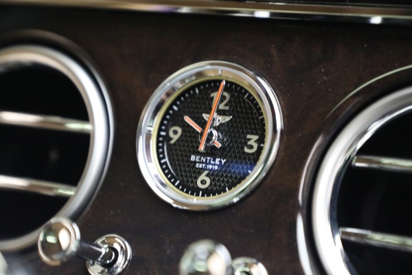 Used 2026 Bentley Continental GT Azure for sale $352,090 at Rolls-Royce Motor Cars Greenwich in Greenwich CT 06830 21