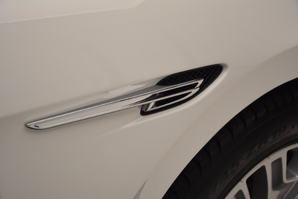 Used 2016 Bentley Flying Spur V8 for sale Sold at Rolls-Royce Motor Cars Greenwich in Greenwich CT 06830 18