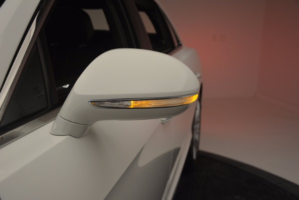 Used 2016 Bentley Flying Spur V8 for sale Sold at Rolls-Royce Motor Cars Greenwich in Greenwich CT 06830 19