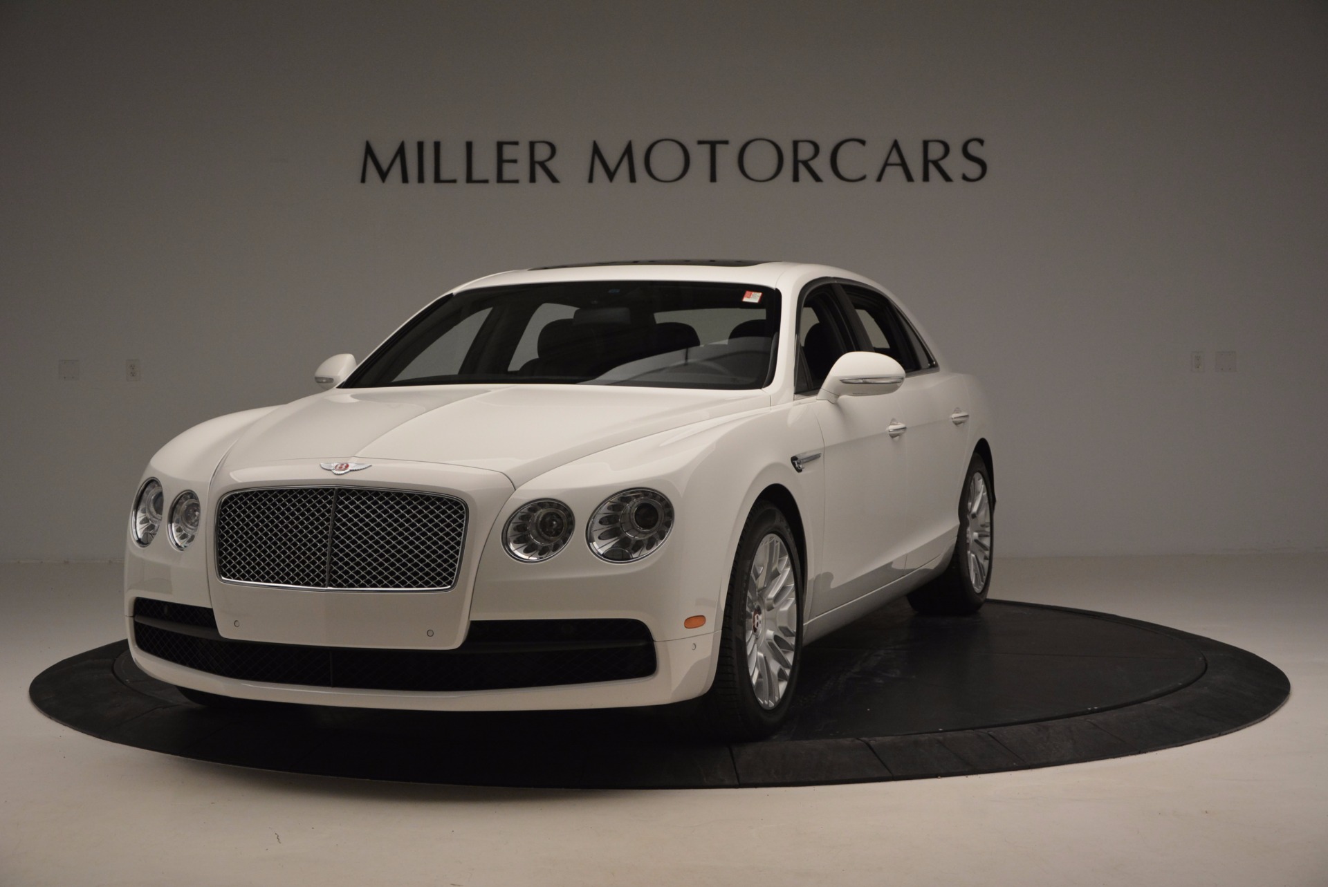 Used 2016 Bentley Flying Spur V8 for sale Sold at Rolls-Royce Motor Cars Greenwich in Greenwich CT 06830 1