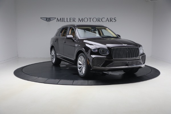 New 2026 Bentley Bentayga Azure V8 for sale $295,365 at Rolls-Royce Motor Cars Greenwich in Greenwich CT 06830 11