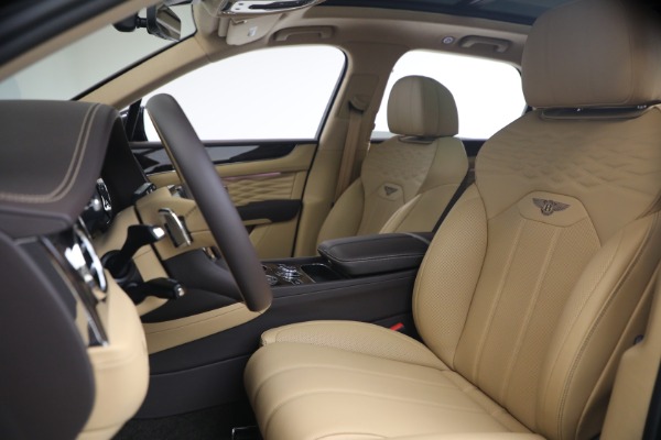 New 2026 Bentley Bentayga Azure V8 for sale $295,365 at Rolls-Royce Motor Cars Greenwich in Greenwich CT 06830 21