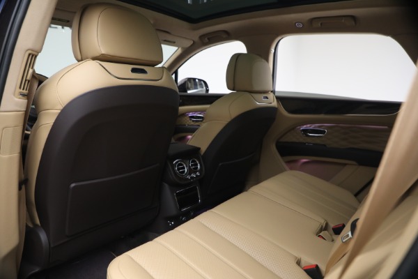 New 2026 Bentley Bentayga Azure V8 for sale $295,365 at Rolls-Royce Motor Cars Greenwich in Greenwich CT 06830 22