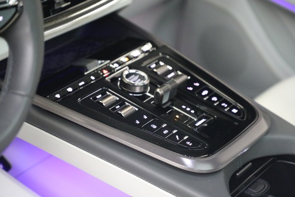 Used 2025 Aston Martin DBX 707 for sale $221,900 at Rolls-Royce Motor Cars Greenwich in Greenwich CT 06830 27