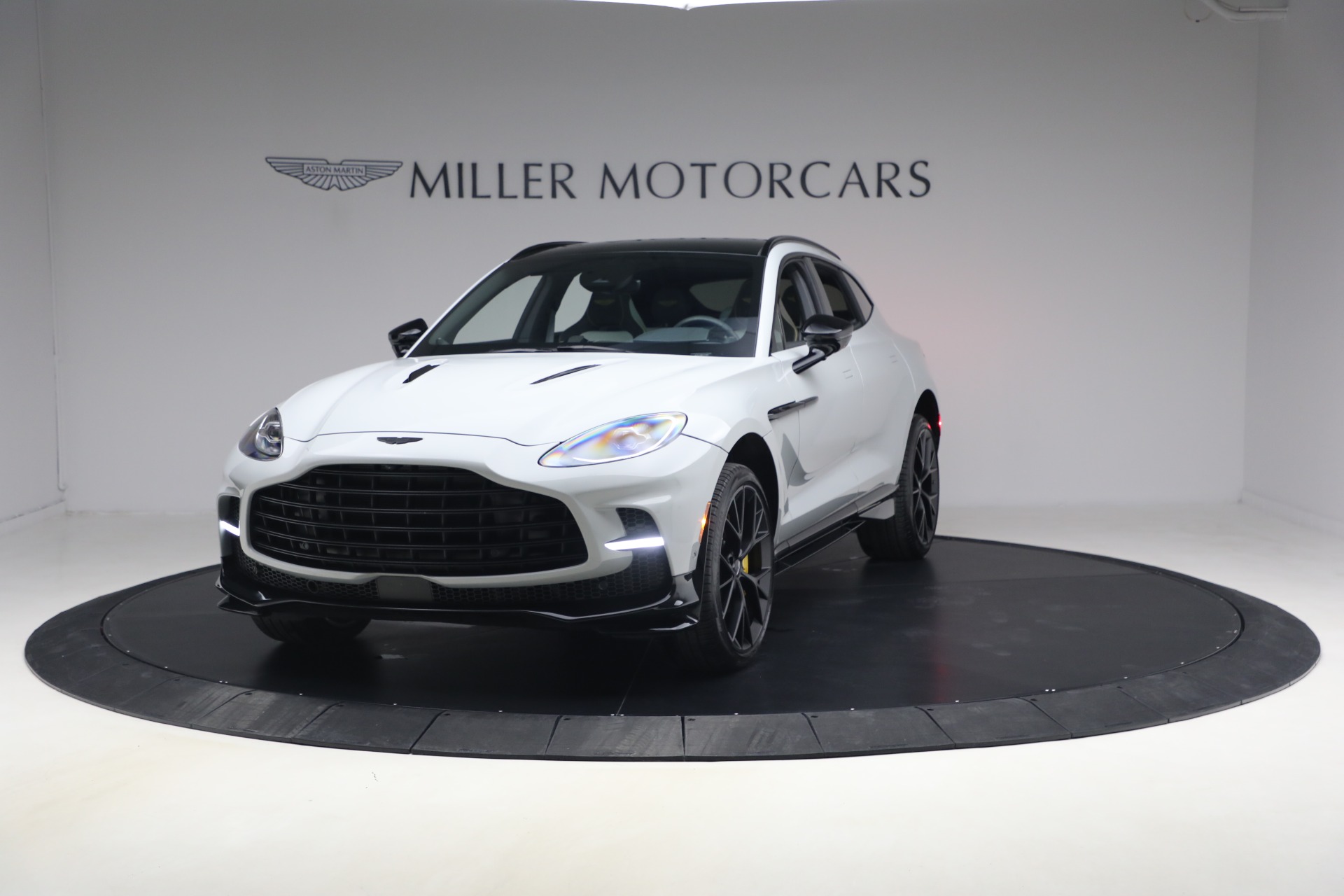 Used 2025 Aston Martin DBX 707 for sale $221,900 at Rolls-Royce Motor Cars Greenwich in Greenwich CT 06830 1