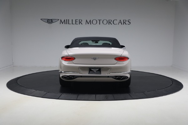 Used 2020 Bentley Continental GTC V8 for sale $165,900 at Rolls-Royce Motor Cars Greenwich in Greenwich CT 06830 17