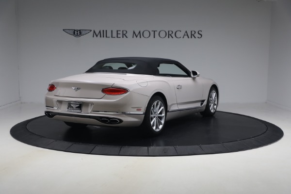 Used 2020 Bentley Continental GTC V8 for sale $165,900 at Rolls-Royce Motor Cars Greenwich in Greenwich CT 06830 18