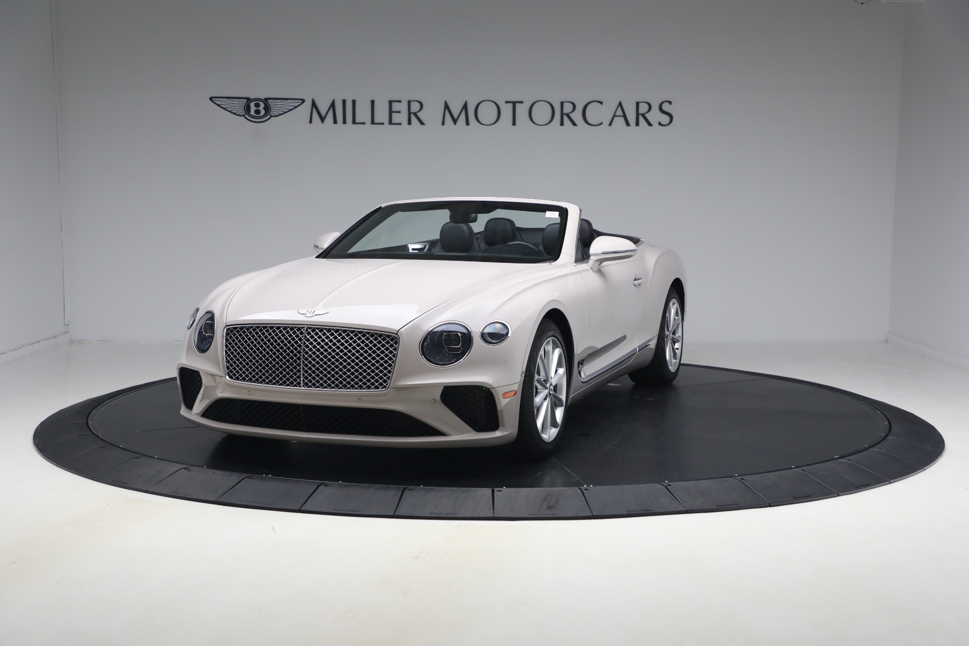 Used 2020 Bentley Continental GTC V8 for sale $165,900 at Rolls-Royce Motor Cars Greenwich in Greenwich CT 06830 1
