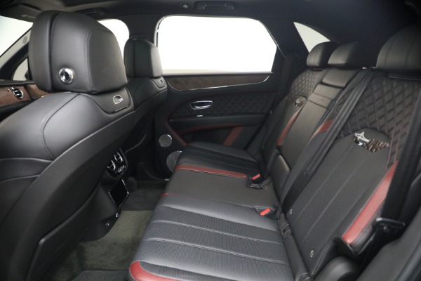 Used 2022 Bentley Bentayga V8 for sale $151,900 at Rolls-Royce Motor Cars Greenwich in Greenwich CT 06830 22
