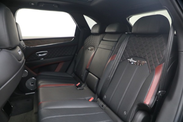 Used 2022 Bentley Bentayga V8 for sale $151,900 at Rolls-Royce Motor Cars Greenwich in Greenwich CT 06830 23