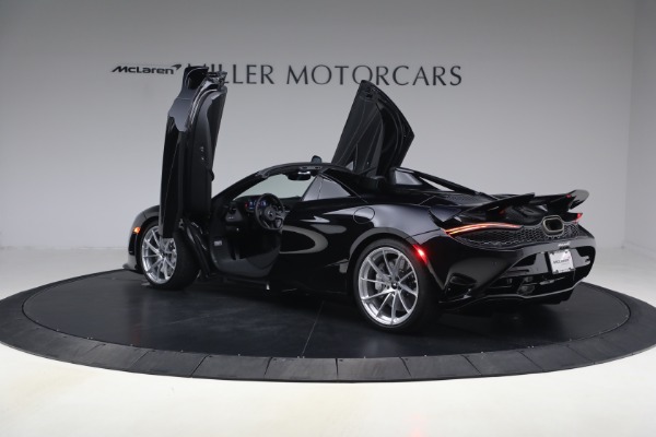 New 2026 McLaren 750S Spider TechLux for sale $448,100 at Rolls-Royce Motor Cars Greenwich in Greenwich CT 06830 16