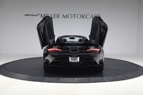 New 2026 McLaren 750S Spider TechLux for sale $448,100 at Rolls-Royce Motor Cars Greenwich in Greenwich CT 06830 17
