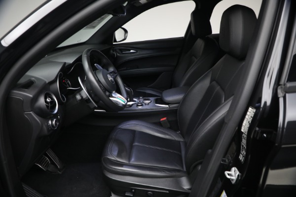 Used 2022 Alfa Romeo Stelvio Sprint for sale $24,900 at Rolls-Royce Motor Cars Greenwich in Greenwich CT 06830 14