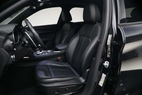 Used 2022 Alfa Romeo Stelvio Sprint for sale $24,900 at Rolls-Royce Motor Cars Greenwich in Greenwich CT 06830 15