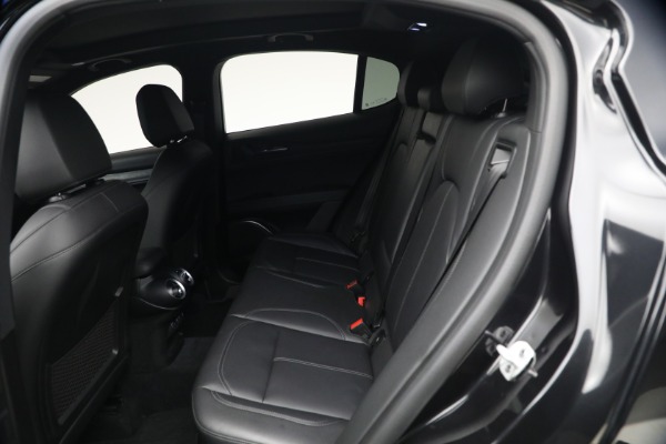 Used 2022 Alfa Romeo Stelvio Sprint for sale $24,900 at Rolls-Royce Motor Cars Greenwich in Greenwich CT 06830 18