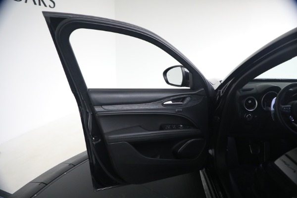 Used 2022 Alfa Romeo Stelvio Sprint for sale $24,900 at Rolls-Royce Motor Cars Greenwich in Greenwich CT 06830 24