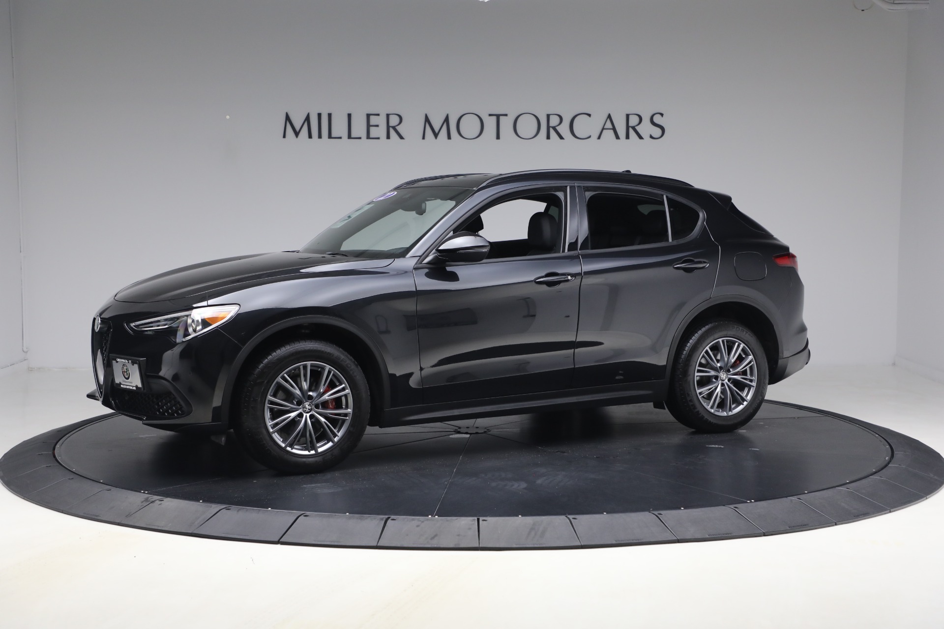 Used 2022 Alfa Romeo Stelvio Sprint for sale $24,900 at Rolls-Royce Motor Cars Greenwich in Greenwich CT 06830 1
