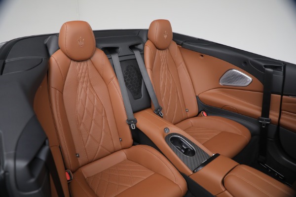 New 2026 Maserati GranCabrio Modena for sale $174,385 at Rolls-Royce Motor Cars Greenwich in Greenwich CT 06830 25