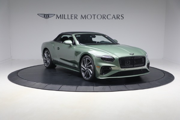 Used 2025 Bentley Continental GTC Speed for sale $359,900 at Rolls-Royce Motor Cars Greenwich in Greenwich CT 06830 19