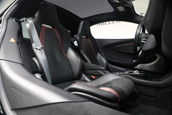 Used 2023 McLaren GT Pioneer for sale $169,900 at Rolls-Royce Motor Cars Greenwich in Greenwich CT 06830 24