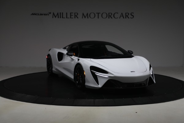 Used 2023 McLaren Artura for sale $184,900 at Rolls-Royce Motor Cars Greenwich in Greenwich CT 06830 11