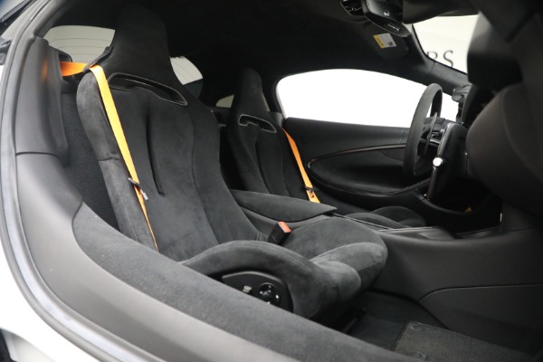 Used 2023 McLaren Artura for sale $184,900 at Rolls-Royce Motor Cars Greenwich in Greenwich CT 06830 25