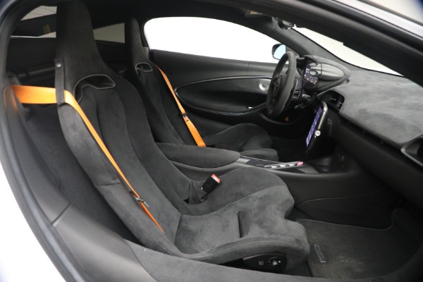Used 2023 McLaren Artura for sale $184,900 at Rolls-Royce Motor Cars Greenwich in Greenwich CT 06830 26