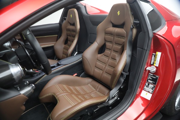 Used 2022 Ferrari 812 GTS for sale $585,900 at Rolls-Royce Motor Cars Greenwich in Greenwich CT 06830 16