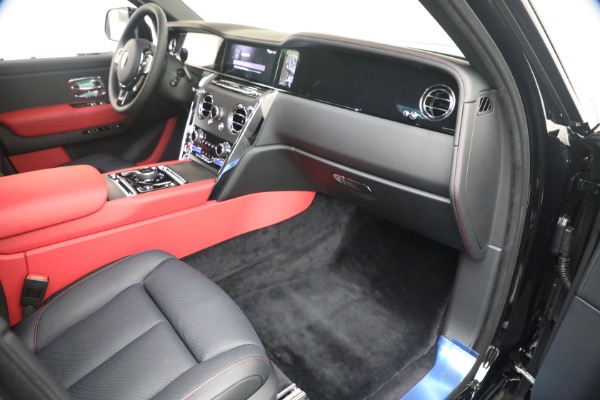 New 2026 Rolls-Royce Cullinan for sale $501,750 at Rolls-Royce Motor Cars Greenwich in Greenwich CT 06830 17