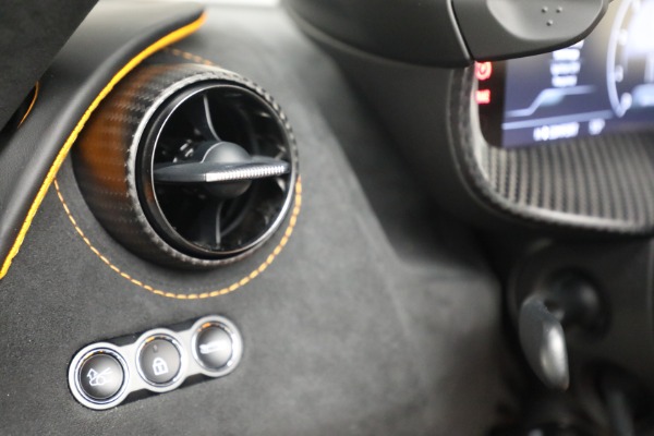Used 2024 McLaren 750S Performance for sale $328,900 at Rolls-Royce Motor Cars Greenwich in Greenwich CT 06830 27