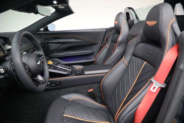 New 2026 Aston Martin Vantage S Roadster for sale $272,300 at Rolls-Royce Motor Cars Greenwich in Greenwich CT 06830 27