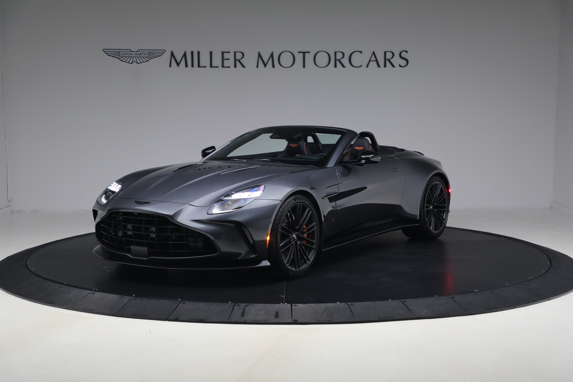 New 2026 Aston Martin Vantage S Roadster for sale $272,300 at Rolls-Royce Motor Cars Greenwich in Greenwich CT 06830 1