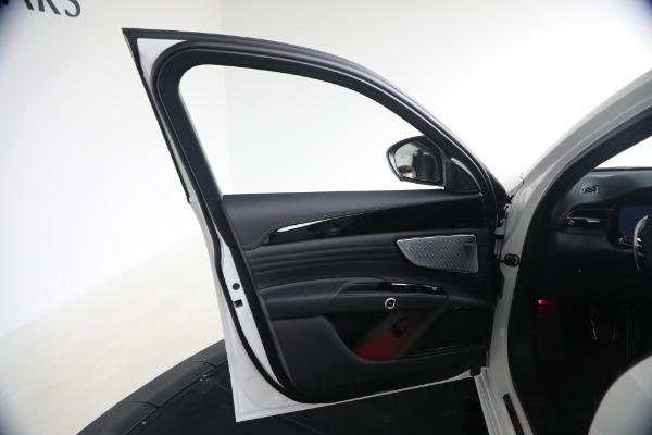 New 2026 Maserati Grecale Modena V6 for sale $95,345 at Rolls-Royce Motor Cars Greenwich in Greenwich CT 06830 22