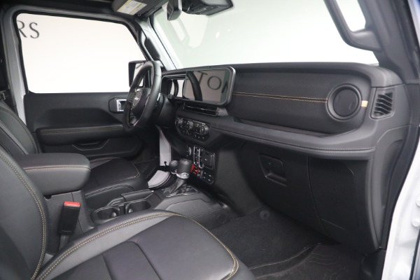 Used 2024 Jeep Wrangler Rubicon 392 Final Edition for sale $79,900 at Rolls-Royce Motor Cars Greenwich in Greenwich CT 06830 23