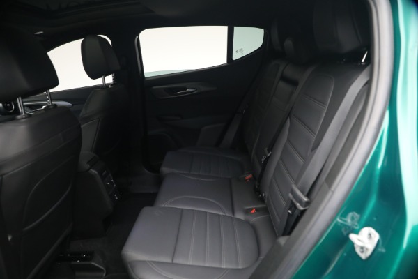 Used 2024 Alfa Romeo Tonale Hybrid Ti for sale $30,900 at Rolls-Royce Motor Cars Greenwich in Greenwich CT 06830 17