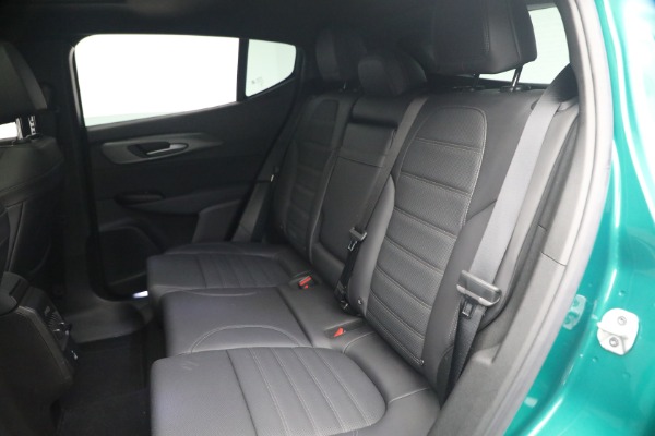 Used 2024 Alfa Romeo Tonale Hybrid Ti for sale $30,900 at Rolls-Royce Motor Cars Greenwich in Greenwich CT 06830 19