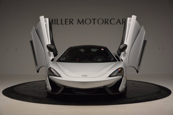 New 2017 McLaren 570GT for sale Sold at Rolls-Royce Motor Cars Greenwich in Greenwich CT 06830 14