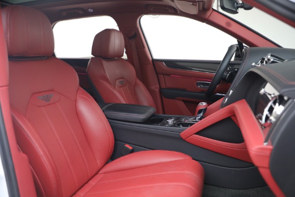 Used 2023 Bentley Bentayga S V8 for sale $155,900 at Rolls-Royce Motor Cars Greenwich in Greenwich CT 06830 28