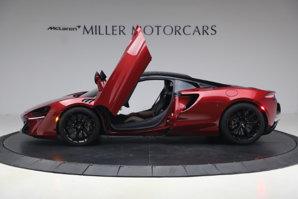 Used 2024 McLaren Artura TechLux for sale $182,900 at Rolls-Royce Motor Cars Greenwich in Greenwich CT 06830 15