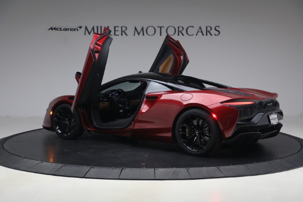 Used 2024 McLaren Artura TechLux for sale $182,900 at Rolls-Royce Motor Cars Greenwich in Greenwich CT 06830 16