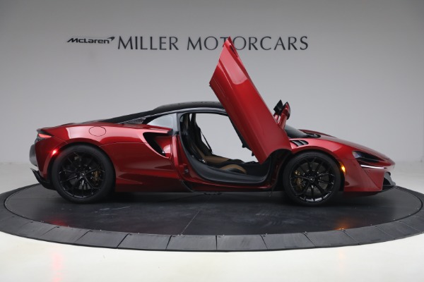 Used 2024 McLaren Artura TechLux for sale $182,900 at Rolls-Royce Motor Cars Greenwich in Greenwich CT 06830 19