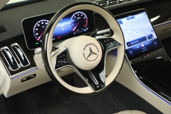 Used 2026 Mercedes-Benz S-Class S 580 4MATIC for sale $125,900 at Rolls-Royce Motor Cars Greenwich in Greenwich CT 06830 16