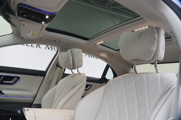 Used 2026 Mercedes-Benz S-Class S 580 4MATIC for sale $125,900 at Rolls-Royce Motor Cars Greenwich in Greenwich CT 06830 17