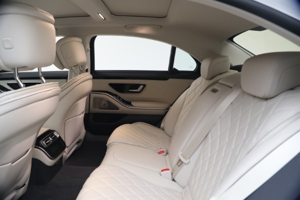 Used 2026 Mercedes-Benz S-Class S 580 4MATIC for sale $125,900 at Rolls-Royce Motor Cars Greenwich in Greenwich CT 06830 18