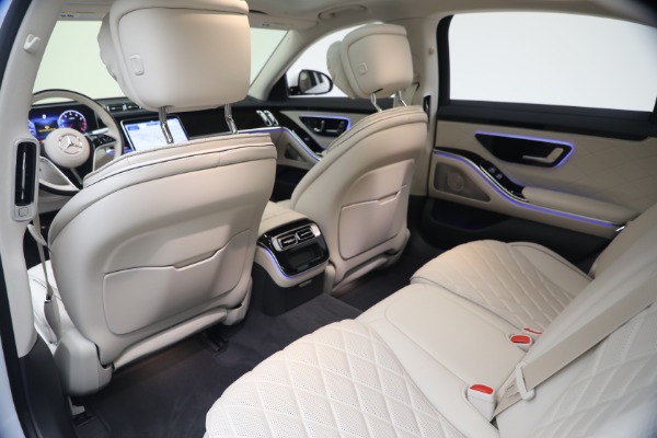 Used 2026 Mercedes-Benz S-Class S 580 4MATIC for sale $125,900 at Rolls-Royce Motor Cars Greenwich in Greenwich CT 06830 20