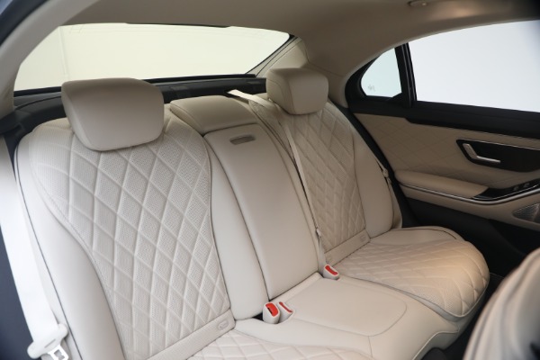 Used 2026 Mercedes-Benz S-Class S 580 4MATIC for sale $125,900 at Rolls-Royce Motor Cars Greenwich in Greenwich CT 06830 25