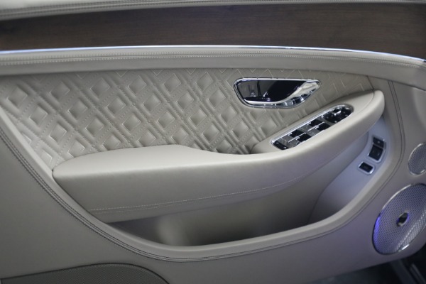 Used 2023 Bentley Continental GTC Speed for sale $265,900 at Rolls-Royce Motor Cars Greenwich in Greenwich CT 06830 20