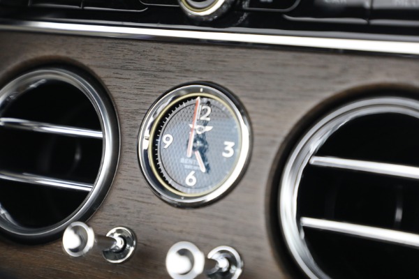 Used 2023 Bentley Continental GTC Speed for sale $265,900 at Rolls-Royce Motor Cars Greenwich in Greenwich CT 06830 25