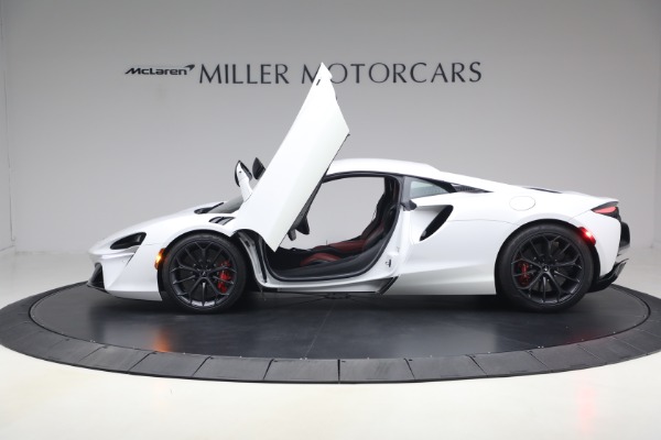 Used 2023 McLaren Artura TechLux for sale $164,900 at Rolls-Royce Motor Cars Greenwich in Greenwich CT 06830 15