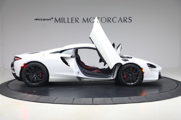 Used 2023 McLaren Artura TechLux for sale $164,900 at Rolls-Royce Motor Cars Greenwich in Greenwich CT 06830 18
